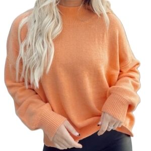 NWT  Hem & Thread  Women's M Long Sleeve  Pullover  Sweater Orange